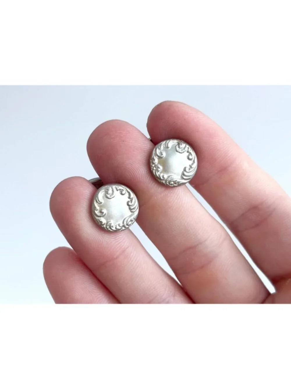 Repousse Round Raised Floral Sterling Silver 925 Men's Cufflinks
